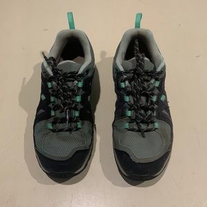 Salomon Womens Gortex Hiking Shoes